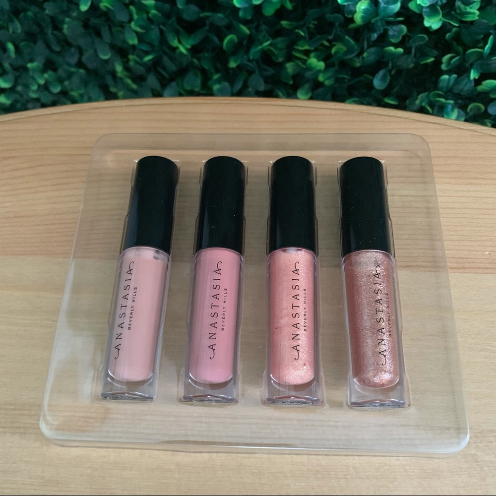 Anastasia Beverly Hills lip gloss set